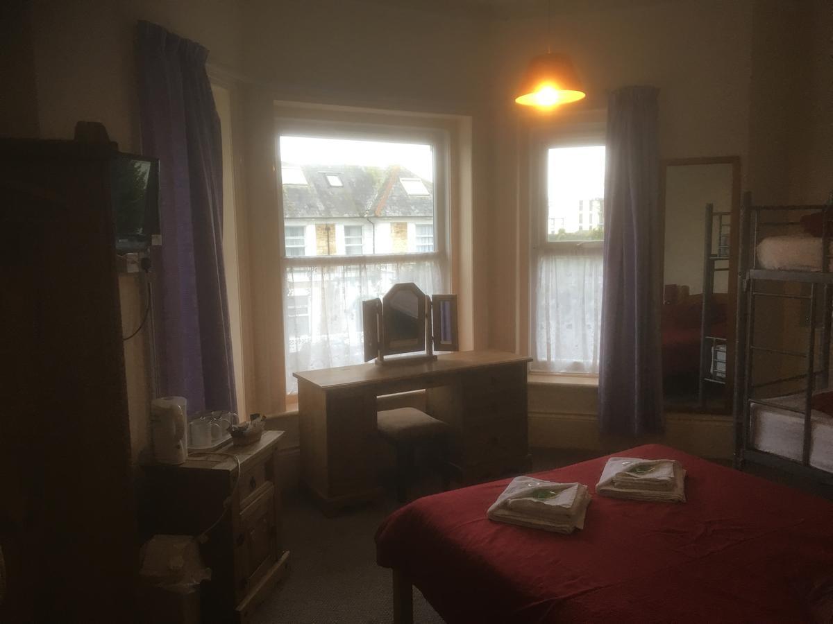 Chester Lodge Sandown Kültér fotó