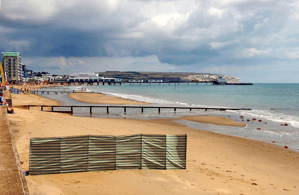 Chester Lodge Sandown Kültér fotó